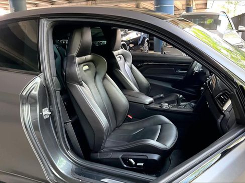 Used 2017 BMW M4 Coupe image 8