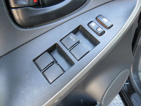 Used 2010 Toyota RAV4 2WD image 19