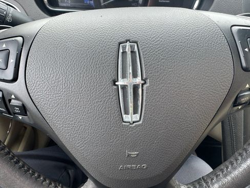 Used 2014 Lincoln MKT AWD w/ Equipment Group 201A image 19