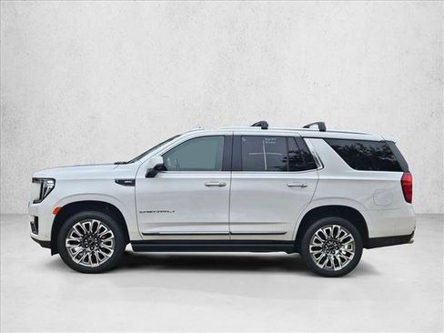 Used 2023 GMC Yukon Denali Ultimate image 8