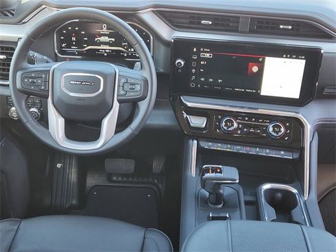 Used 2024 GMC Sierra 1500 Denali w/ Denali Reserve Package image 28