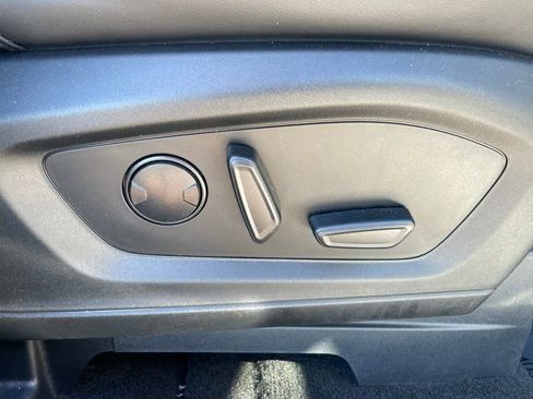 Used 2025 Ford Explorer ST-Line image 59