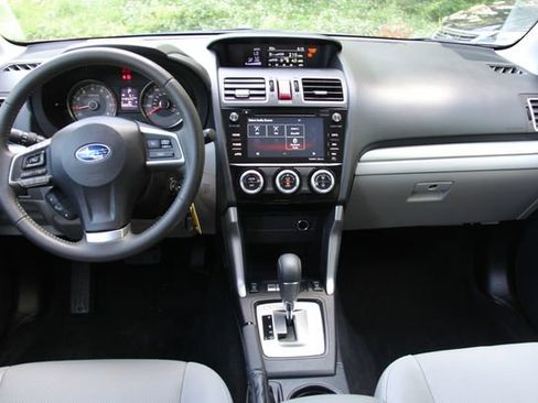 Used 2016 Subaru Forester 2.5i Limited AWD/4WD image 34