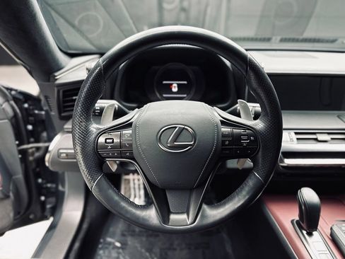 Used 2018 Lexus LC 500 Coupe w/ Performance Package RWD image 25