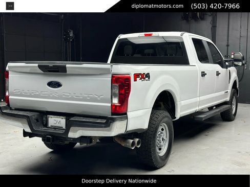Used 2019 Ford F250 XL w/ Power Equipment Group image 7