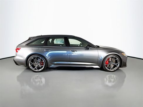 New 2026 Audi RS 6 performance image 8