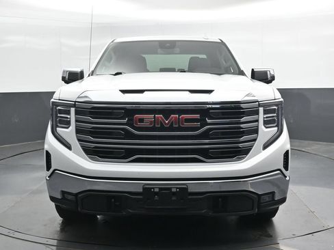 Used 2025 GMC Sierra 1500 SLT AWD/4WD image 8