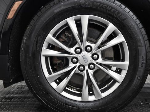 Used 2023 Cadillac XT5 Premium Luxury image 8