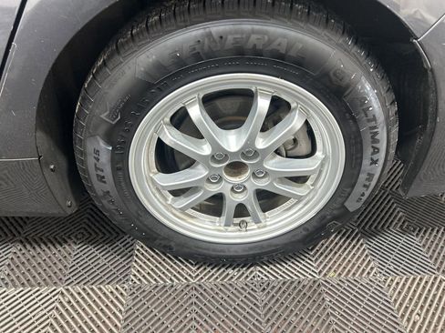 Used 2018 Toyota Prius Prime Plus image 31