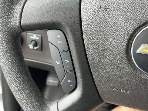 New 2025 Chevrolet Express 3500 w/ Power Convenience Package image 13