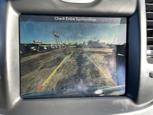 Used 2019 Chrysler 300 Limited image 20