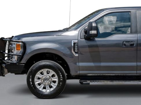 Used 2020 Ford F250 XL w/ STX Appearance Package AWD/4WD image 10
