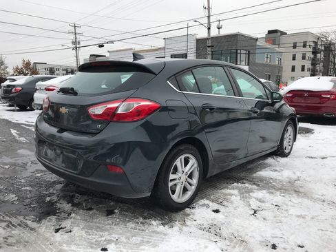 Used 2017 Chevrolet Cruze LT image 7