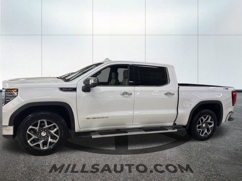 Used 2023 GMC Sierra 1500 SLT w/ SLT Premium Plus Package image 8