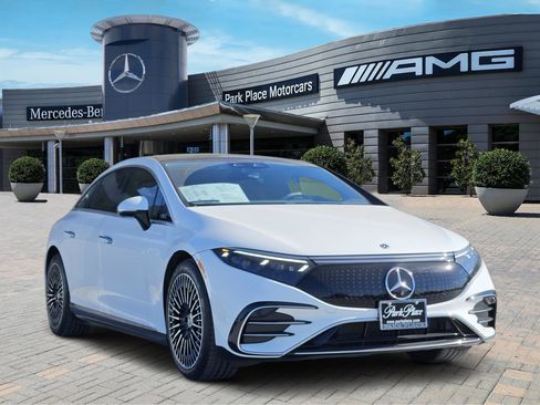 Used 2023 Mercedes-Benz EQS 450+ Sedan image 2