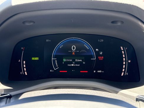 New 2026 Toyota Camry SE FWD image 32