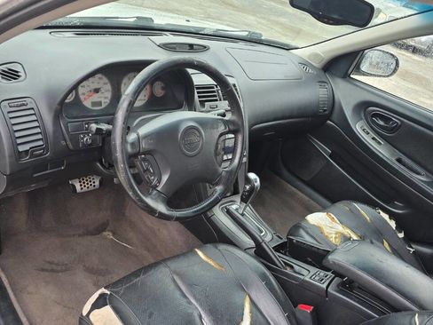 Used 2001 Nissan Maxima SE w/ (W08) Meridian Edition Pkg image 7