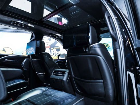 Used 2024 Cadillac Escalade V image 29