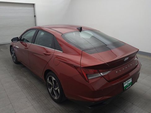 Used 2023 Hyundai Elantra Limited FWD image 5