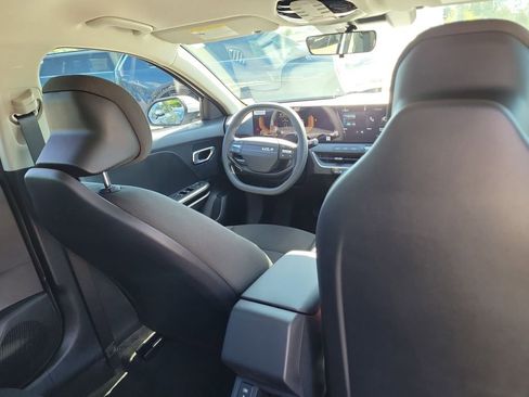 New 2026 Kia K4 FWD image 13