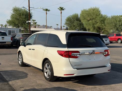 Used 2018 Honda Odyssey EX image 5