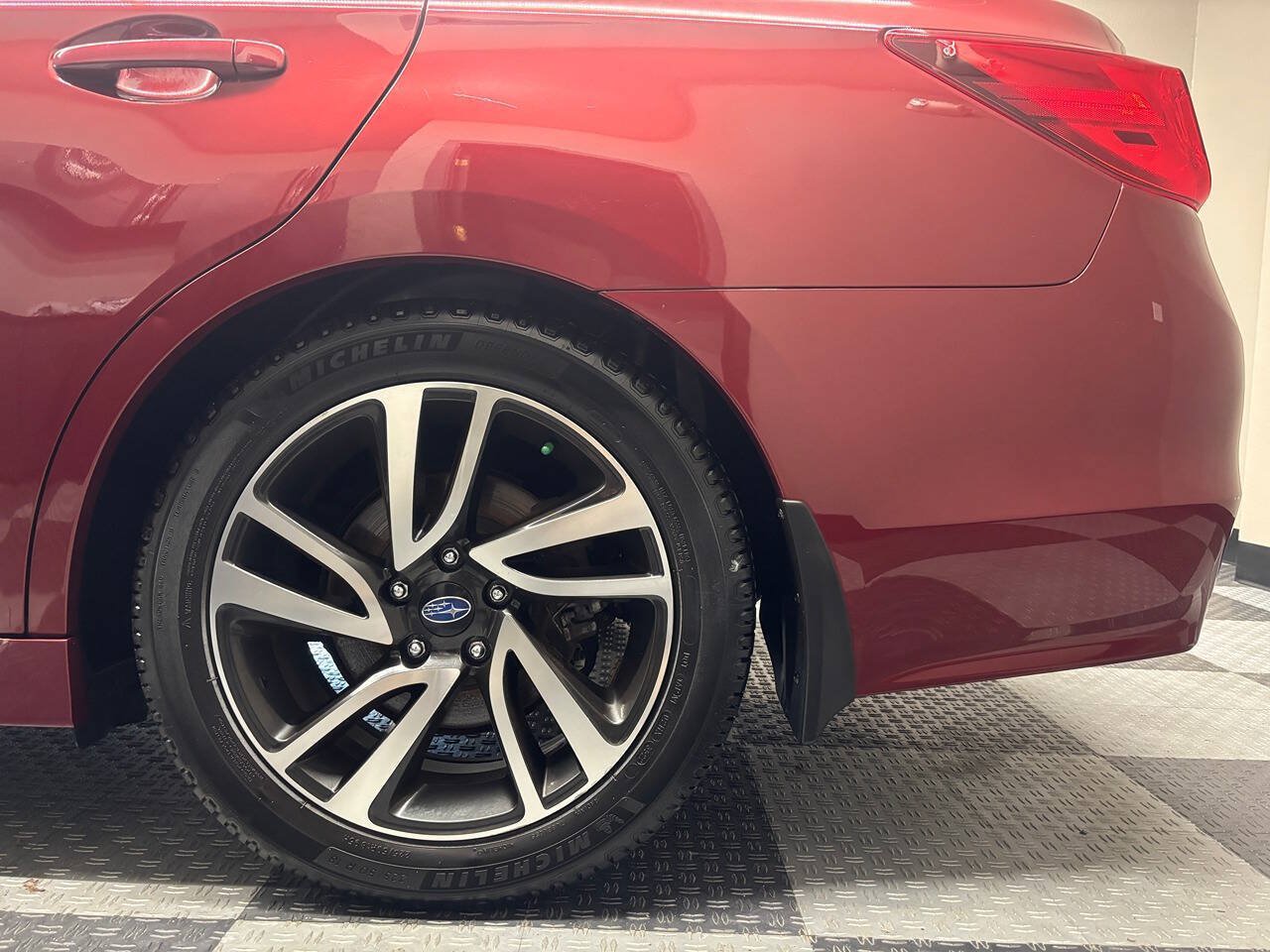 Used 2017 Subaru Legacy 2.5i Sport AWD/4WD image 15