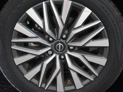 Used 2023 Nissan Altima 2.5 SV FWD image 4