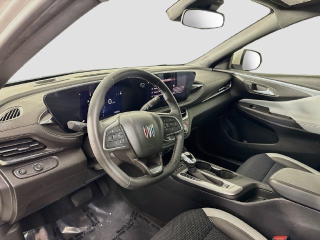 Used 2024 Buick Envista Preferred w/ Convenience I Package FWD image 22
