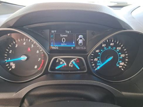 Used 2015 Ford Escape Titanium w/ Equipment Group 301A image 8