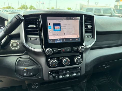 New 2026 RAM 3500 Big Horn AWD/4WD image 21