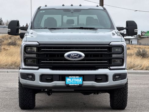New 2026 Ford F250 Platinum w/ Tremor Off-Road Package image 10
