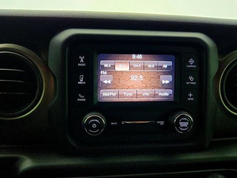 Used 2020 Jeep Wrangler Unlimited Sport S image 18