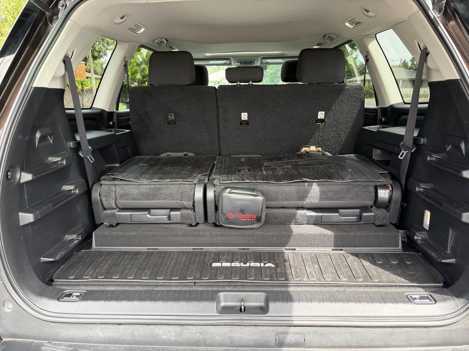 Certified 2023 Toyota Sequoia SR5 AWD/4WD image 16