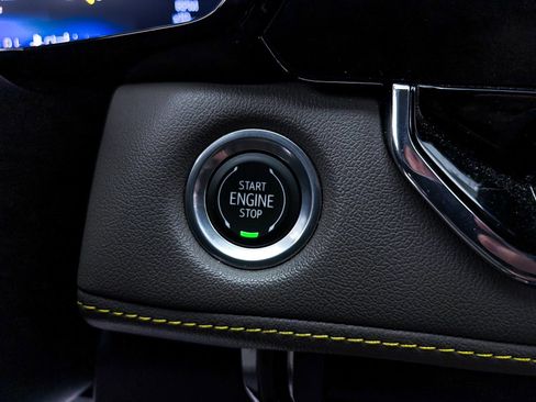 Used 2023 Chevrolet Colorado ZR2 w/ ZR2 Convenience Package III image 22