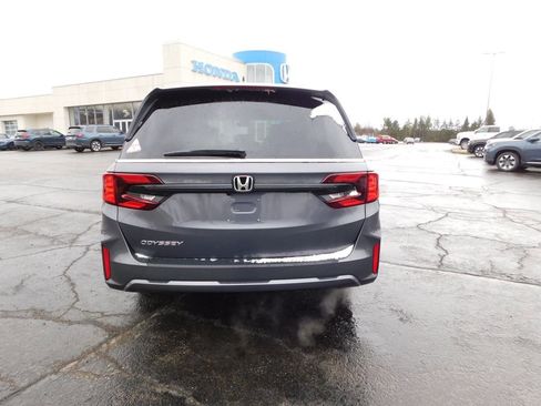 New 2026 Honda Odyssey EX-L image 4