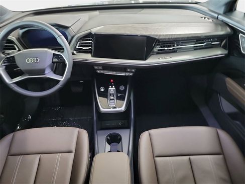 New 2026 Audi Q4 e-tron Premium image 17