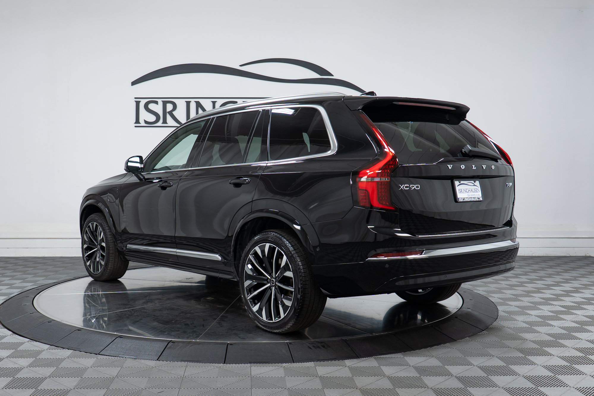 New 2026 Volvo XC90 T8 Plus w/ Protection Package Premier AWD/4WD image 7