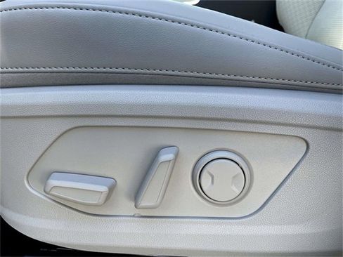 New 2026 Kia Sorento X-Line EX image 17