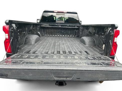 Used 2020 Chevrolet Silverado 2500 LTZ w/ LTZ Plus Package AWD/4WD image 19