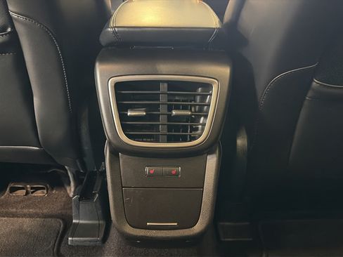 Used 2016 Lincoln MKX Reserve w/ Climate Package AWD/4WD image 27