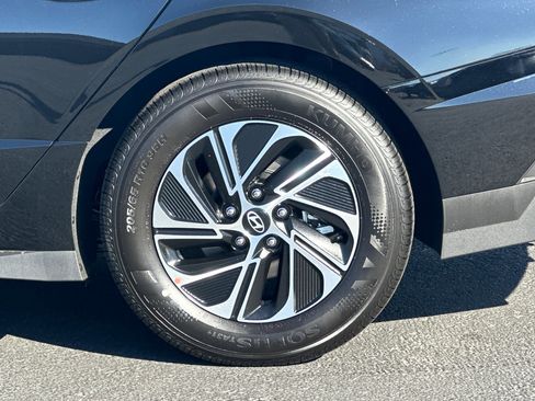 New 2026 Hyundai Sonata Blue FWD image 23
