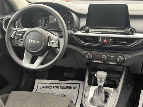 Used 2023 Kia Forte LXS w/ LXS Technology Package FWD image 12