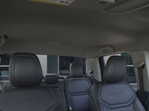 New 2026 Ford Maverick Lobo AWD/4WD image 14