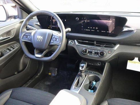 New 2025 Buick Envista Preferred w/ Convenience I Package image 9