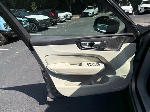 Used 2024 Volvo XC60 B5 Plus w/ Protection Package Premier AWD/4WD image 23