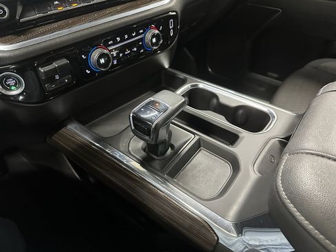 Certified 2022 Chevrolet Silverado 1500 LT image 33