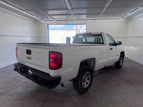 Used 2017 Chevrolet Silverado 1500 W/T RWD image 5