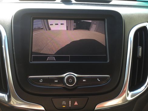 Used 2024 Chevrolet Equinox LT AWD/4WD image 11