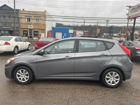 Used 2013 Hyundai Accent GS image 9