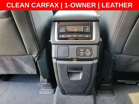 Used 2023 Subaru Ascent Onyx Edition Limited AWD/4WD image 17